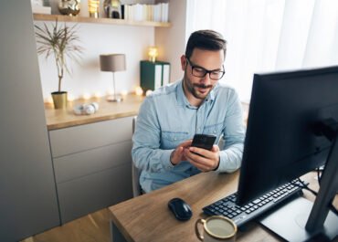 Arbeitszimmer im Neubau: Home Office