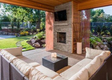 Vor- und Nachteilen einer überdachten Terrasse sowie Alternativen